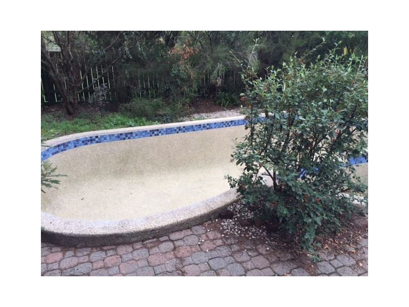 2 Garden Street, Cranbourne East VIC 3977