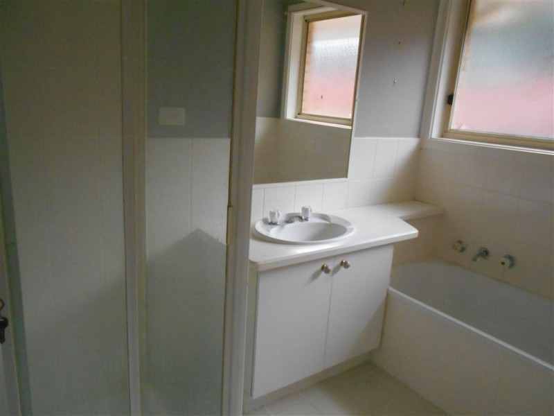 3 Franks Way, Cranbourne North VIC 3977