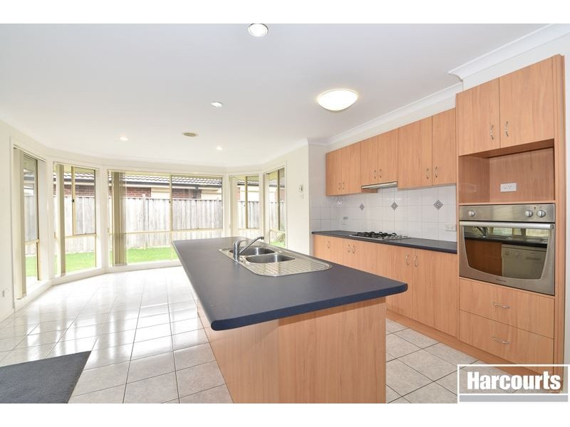 30 Jamieson Way, Berwick VIC 3806