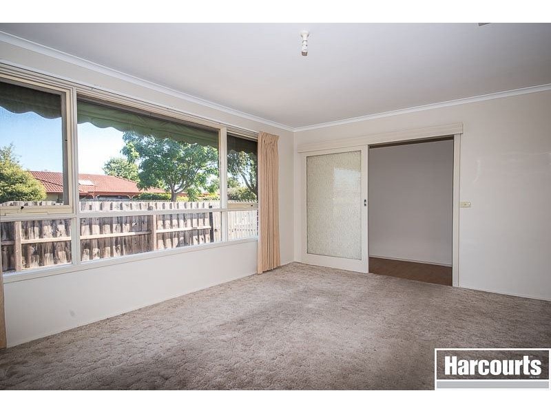 80 Circle Drive, Cranbourne VIC 3977