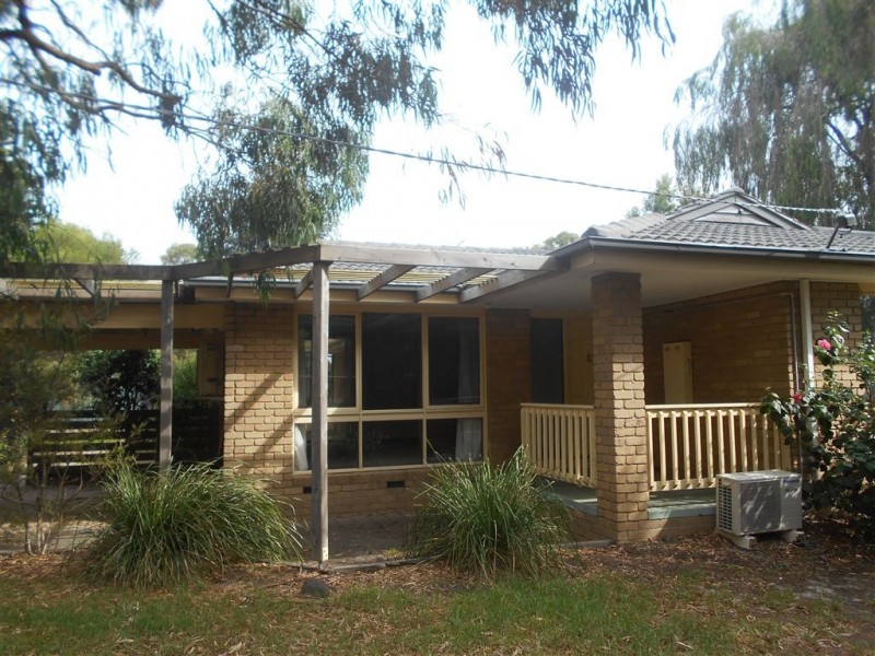 40 Glenalva Parade, Cannons Creek VIC 3977