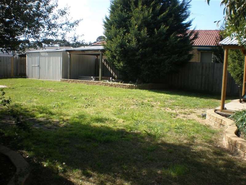 20 Sneddon Drive, Narre Warren South VIC 3805