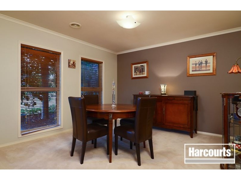 24 Napier Way, Narre Warren South VIC 3805