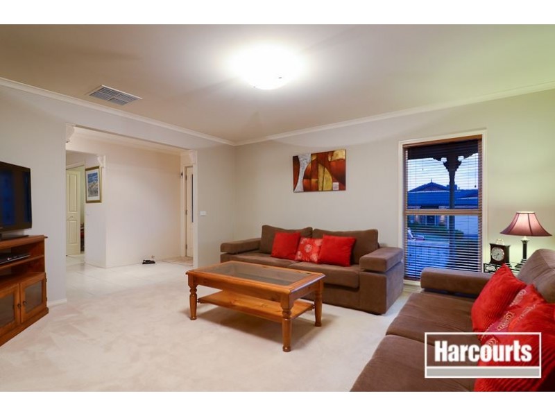 24 Napier Way, Narre Warren South VIC 3805