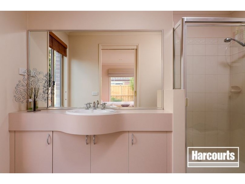 24 Napier Way, Narre Warren South VIC 3805