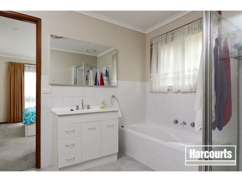 10 Kialoa Court, Narre Warren VIC 3805