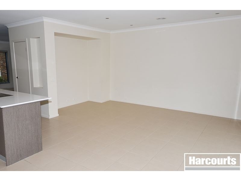 78 Mannavue Boulevard, Cranbourne North VIC 3977
