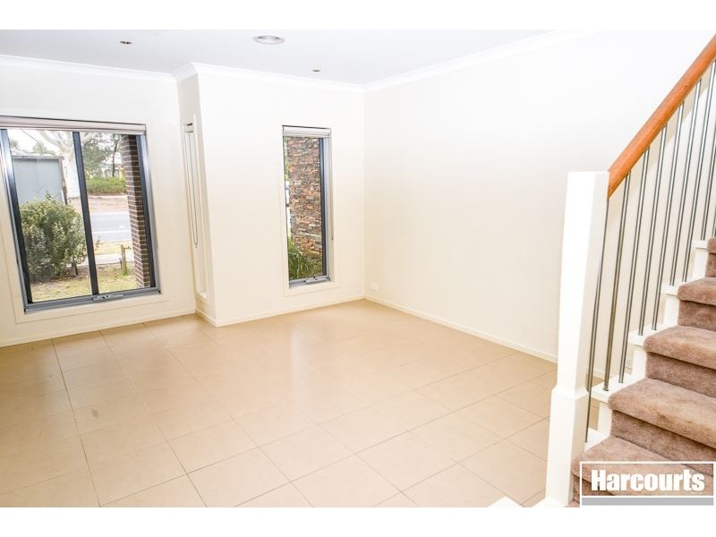 78 Mannavue Boulevard, Cranbourne North VIC 3977