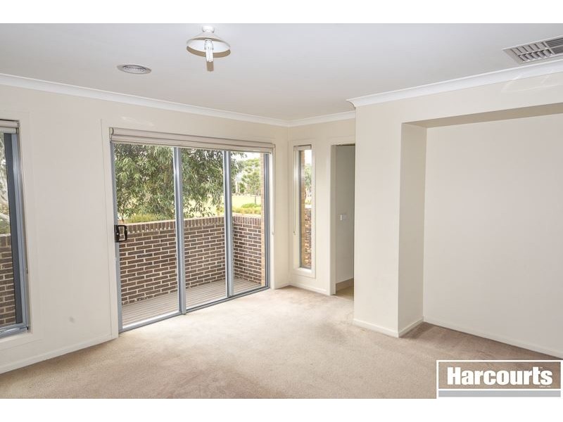 78 Mannavue Boulevard, Cranbourne North VIC 3977