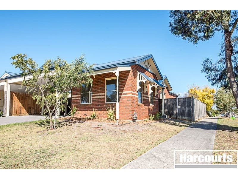 12 Gracehill Mews, Cranbourne VIC 3977