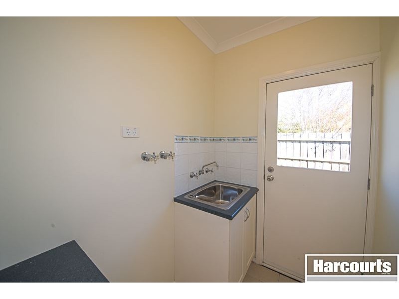 12 Gracehill Mews, Cranbourne VIC 3977