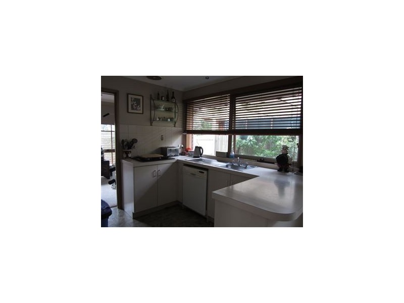 14 Brentwood Drive, Cranbourne North VIC 3977