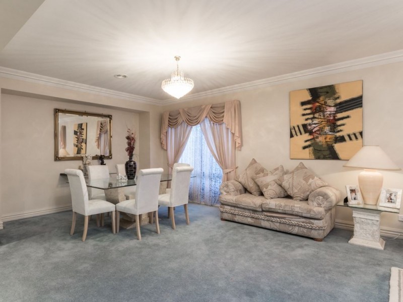 22 The Promenade, Narre Warren South VIC 3805