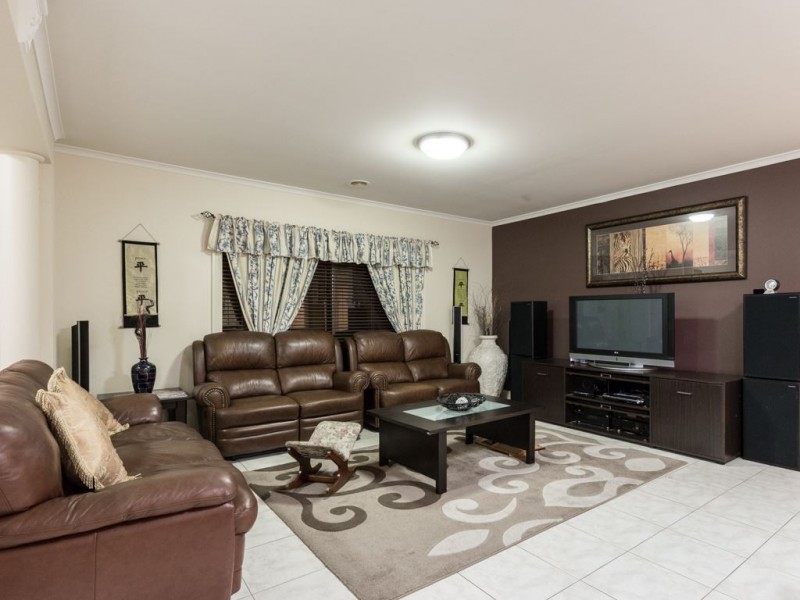 22 The Promenade, Narre Warren South VIC 3805