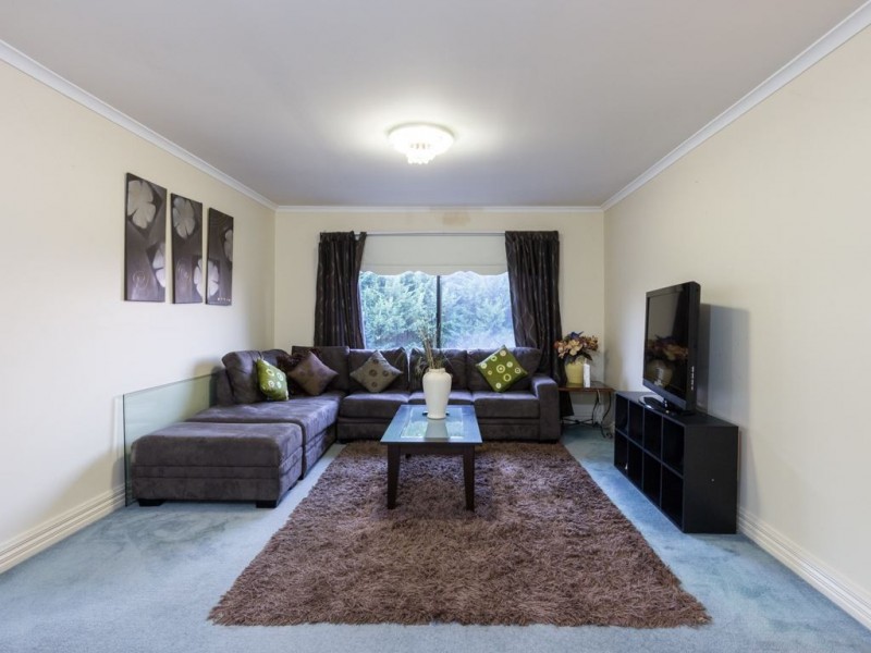 22 The Promenade, Narre Warren South VIC 3805