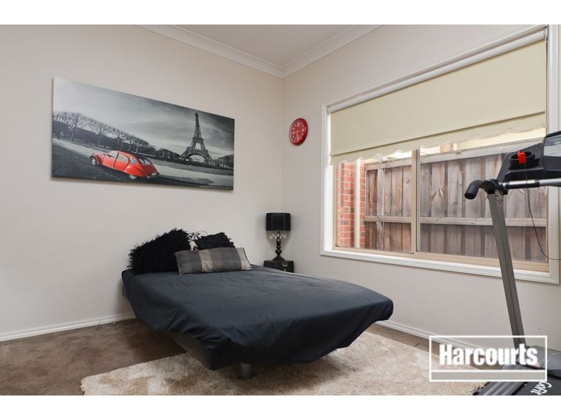 32 Waterbush Crescent, Lyndhurst VIC 3975