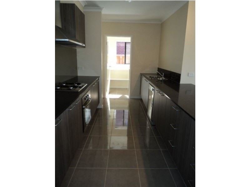 144 Boland Drive, Lyndhurst VIC 3975