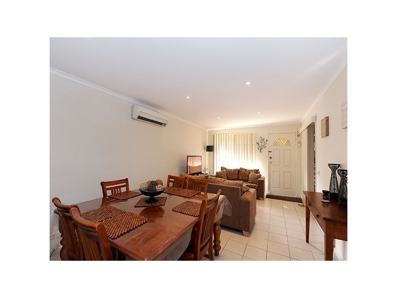 2 Warren Close, Narre Warren VIC 3805