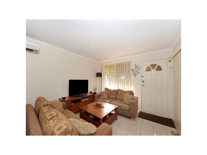 2 Warren Close, Narre Warren VIC 3805