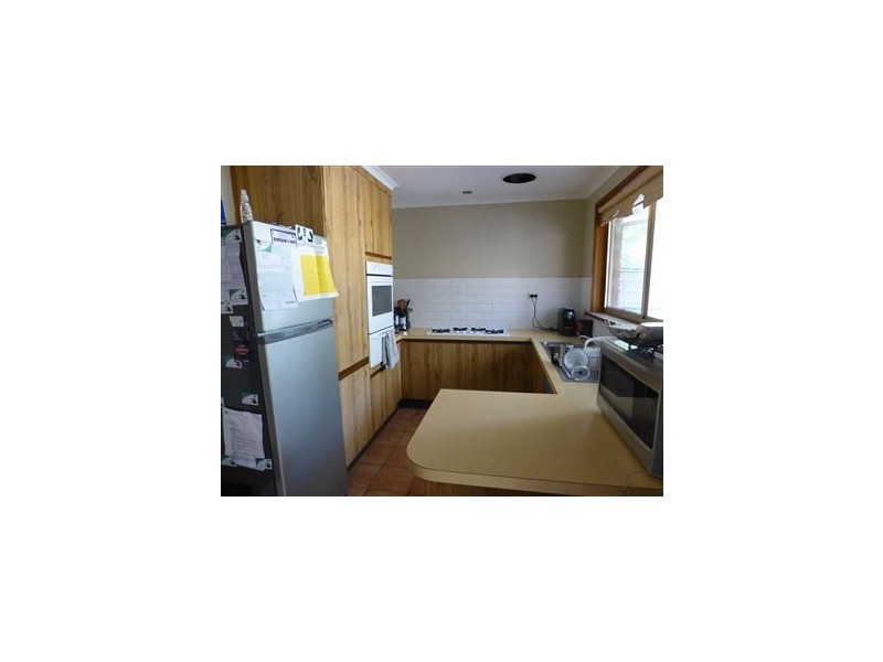 33 Maramba Drive, Narre Warren VIC 3805