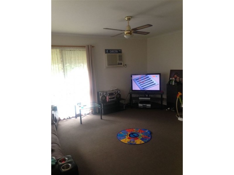 33 Marylyn Place, Cranbourne VIC 3977