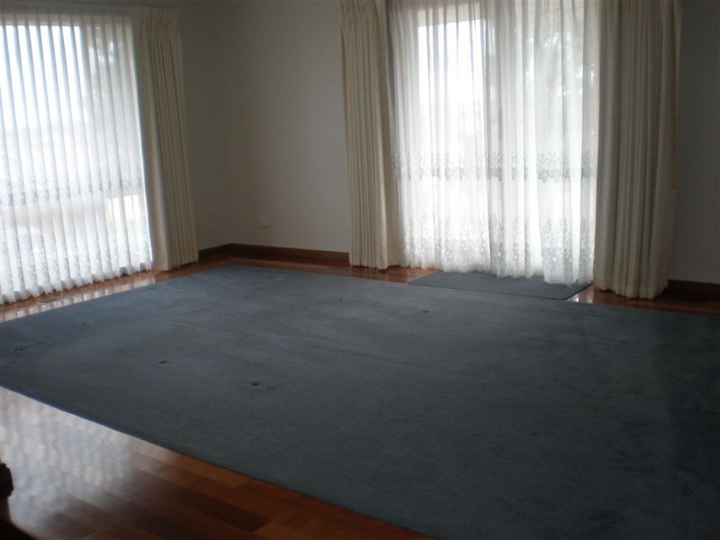 103 Robinswood Parade, Narre Warren South VIC 3805