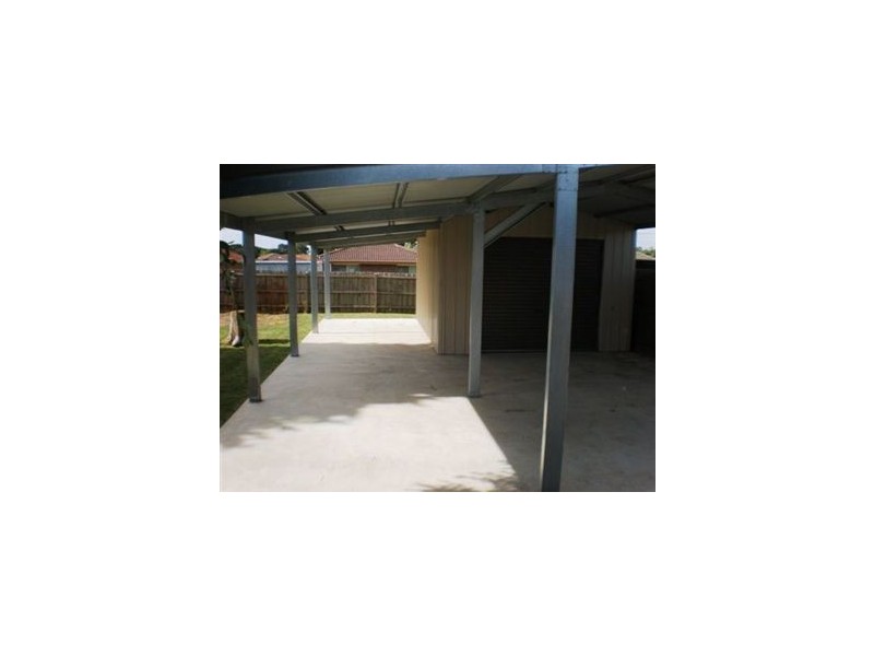 37 Fenfield Street, Cranbourne VIC 3977