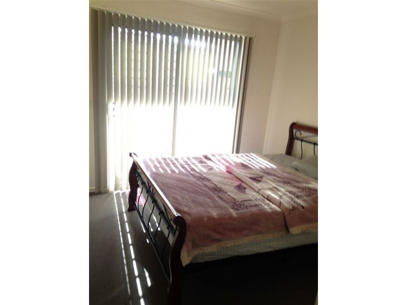 180 Paterson Drive, Lynbrook VIC 3975