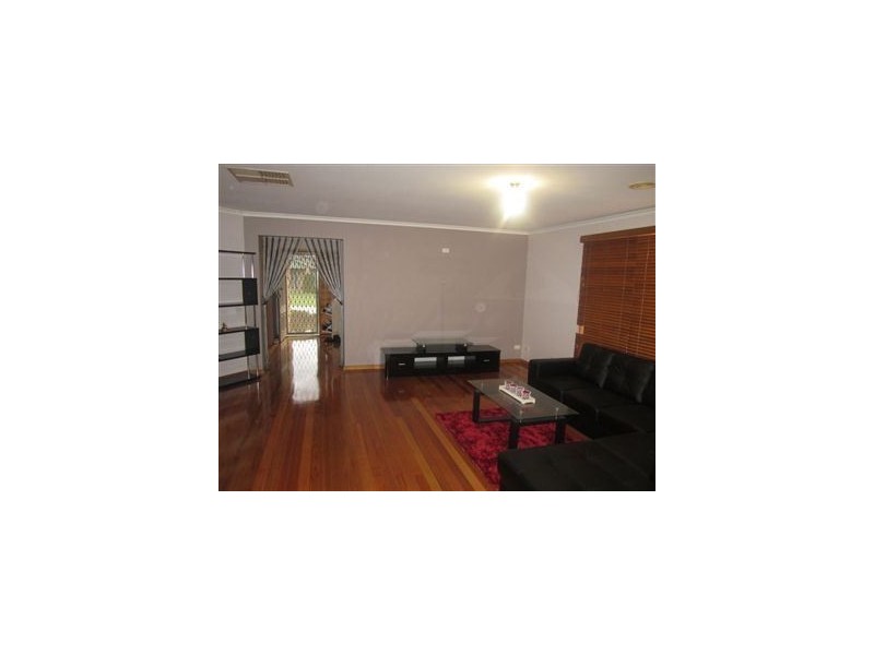 12 Badger Court, Narre Warren VIC 3805