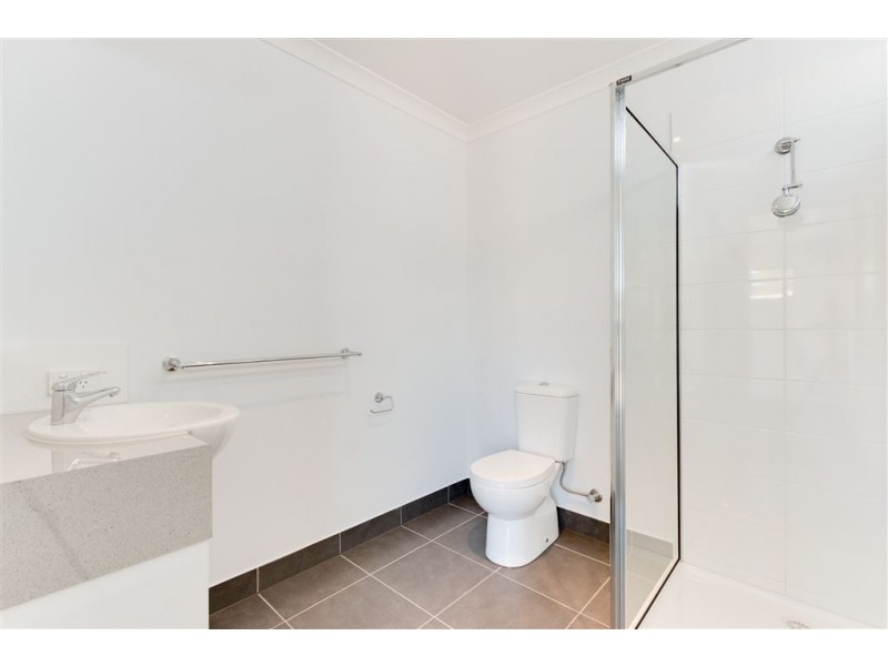 1 Nanea Path, Cranbourne VIC 3977