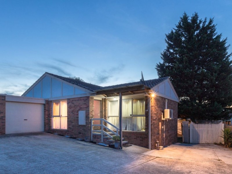 2/23 Melissa Court, Hampton Park VIC 3976