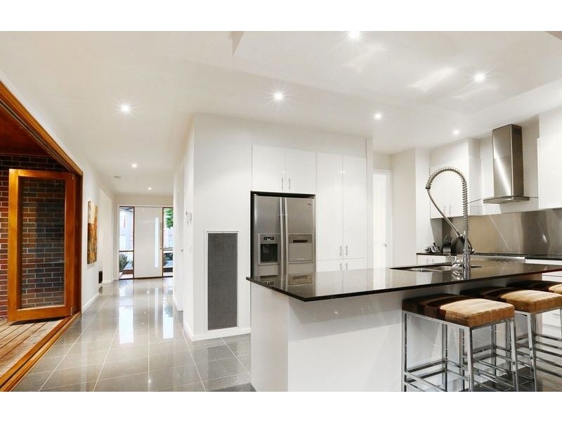 2 Messina Place, Narre Warren South VIC 3805