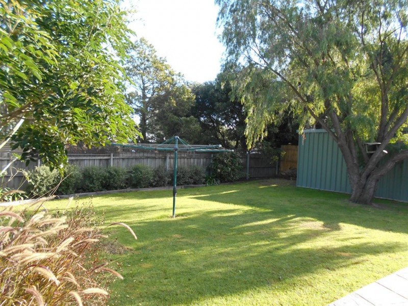 7 Franks Way, Cranbourne North VIC 3977