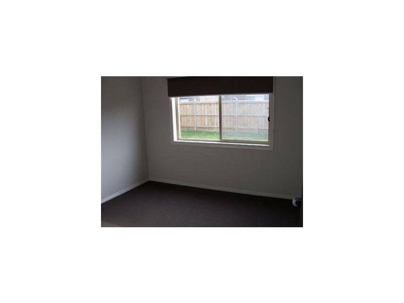 174 Linsell Boulevard, Cranbourne East VIC 3977