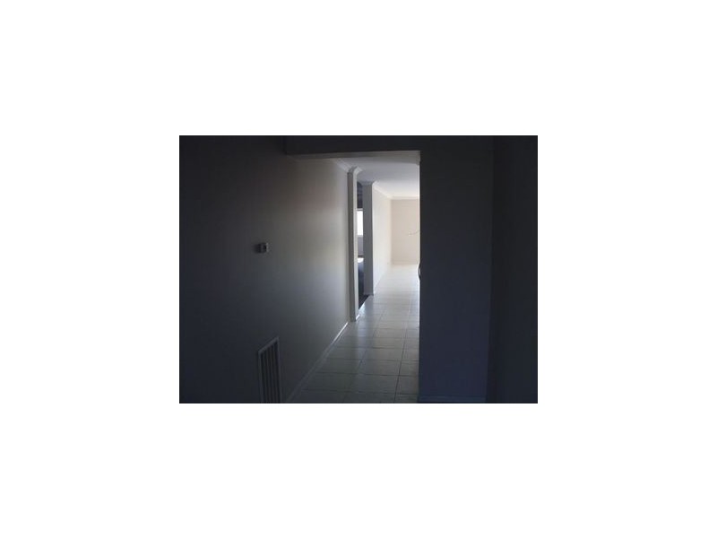 174 Linsell Boulevard, Cranbourne East VIC 3977