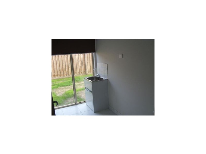 174 Linsell Boulevard, Cranbourne East VIC 3977