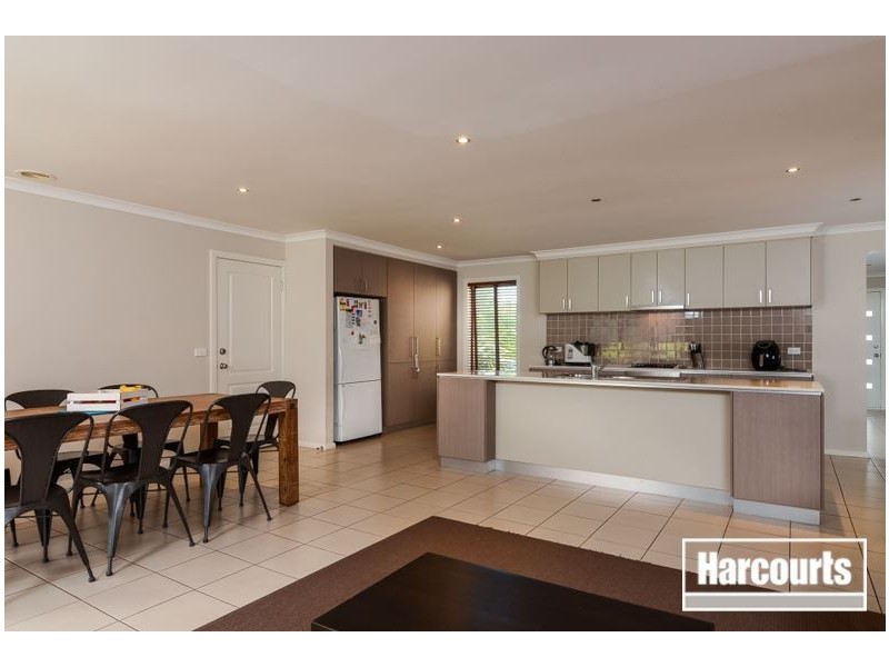 40 Tipperary Circuit, Pakenham VIC 3810