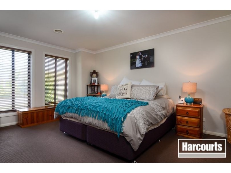 40 Tipperary Circuit, Pakenham VIC 3810