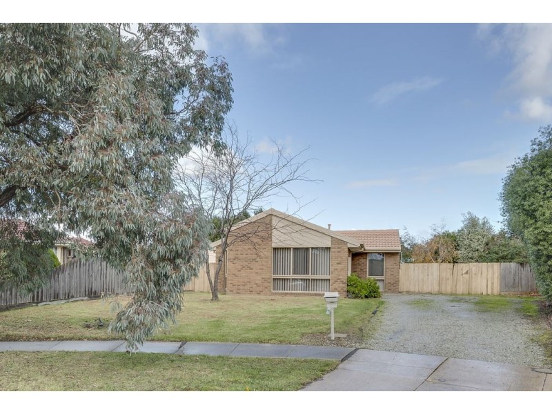 17 Nabilla Court, Pakenham VIC 3810