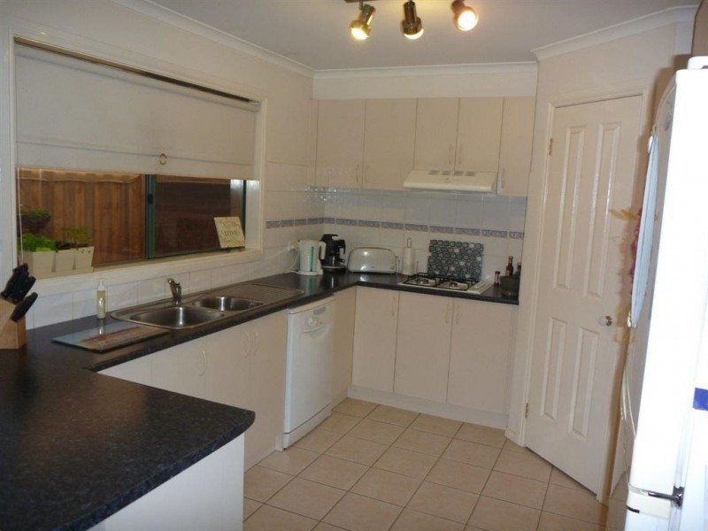 40 Bushlark Drive, Carrum Downs VIC 3201