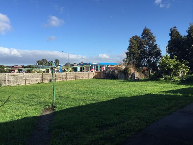 8 Redwood Court, Narre Warren VIC 3805