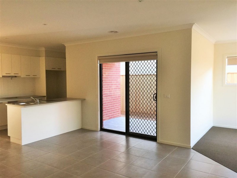 3 Hackberry Place, Berwick VIC 3806