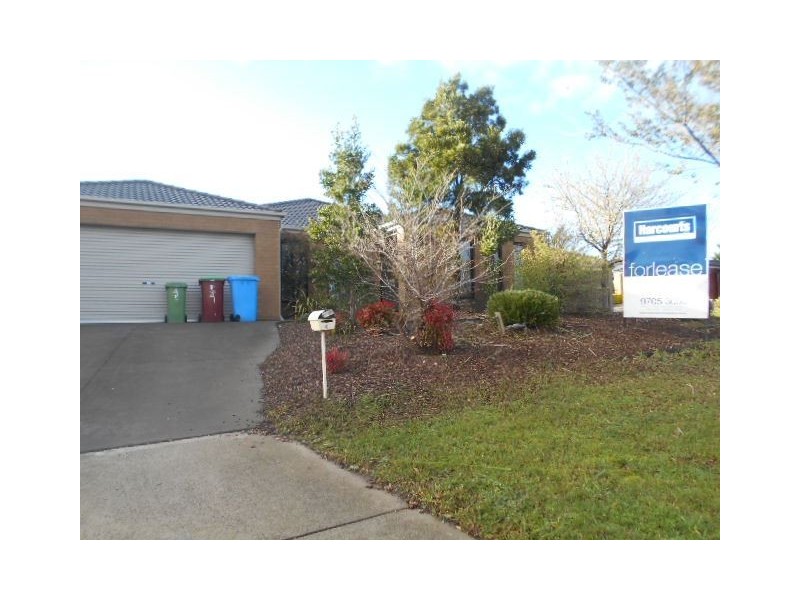 4 Buster Court, Narre Warren South VIC 3805