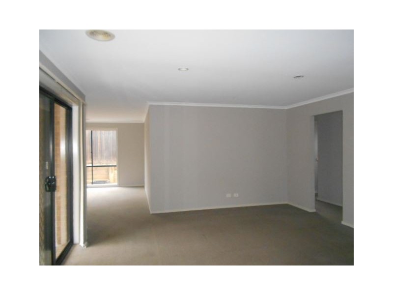 4 Buster Court, Narre Warren South VIC 3805