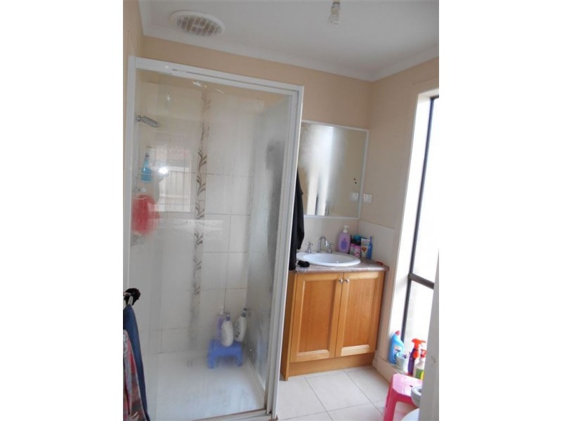 14 Hertford Court, Cranbourne North VIC 3977