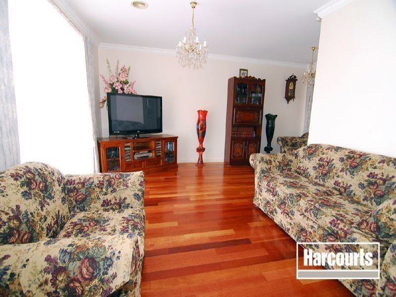 16 Teal Court, Narre Warren South VIC 3805