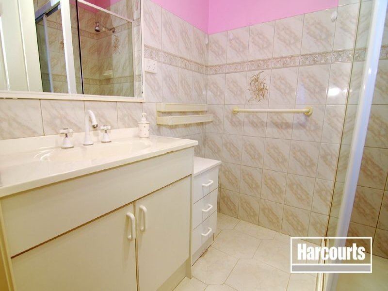 16 Teal Court, Narre Warren South VIC 3805