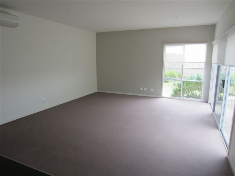 9/520 Evans Road, Lynbrook VIC 3975