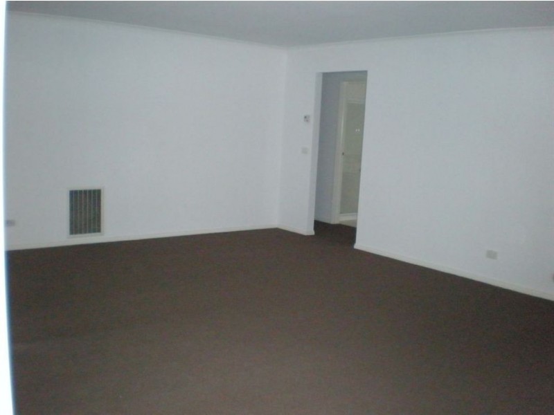 10 Carly Close, Narre Warren South VIC 3805