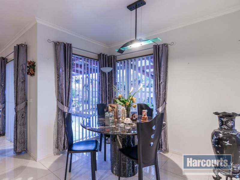 8 Walcott Place,, Narre Warren South VIC 3805